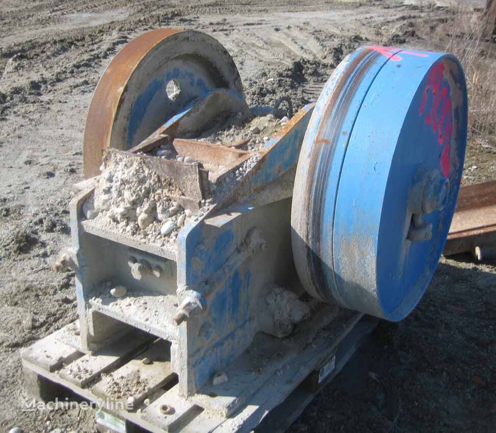 concasseur à mâchoires Ratzinge Jaw crusher 300x240