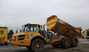 tombereau articulé VOLVO A30F Csuklós dömper