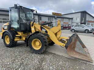 chargeuse sur pneus Caterpillar 908H