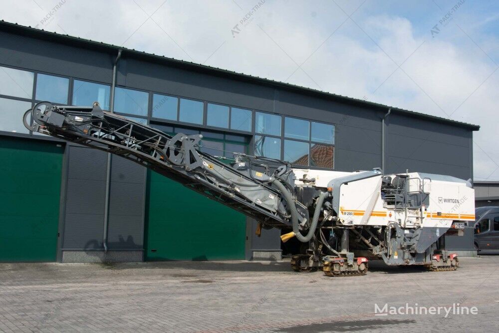 fraiseuse routière Wirtgen W200i