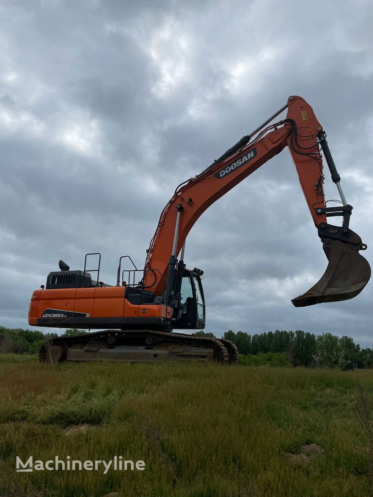 pelle sur chenilles Doosan DX380LC-5