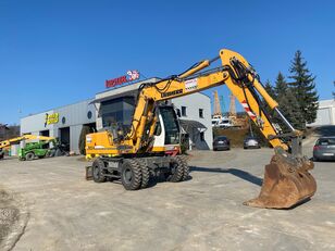 pelle sur pneus LIEBHERR A904C LITRONIC