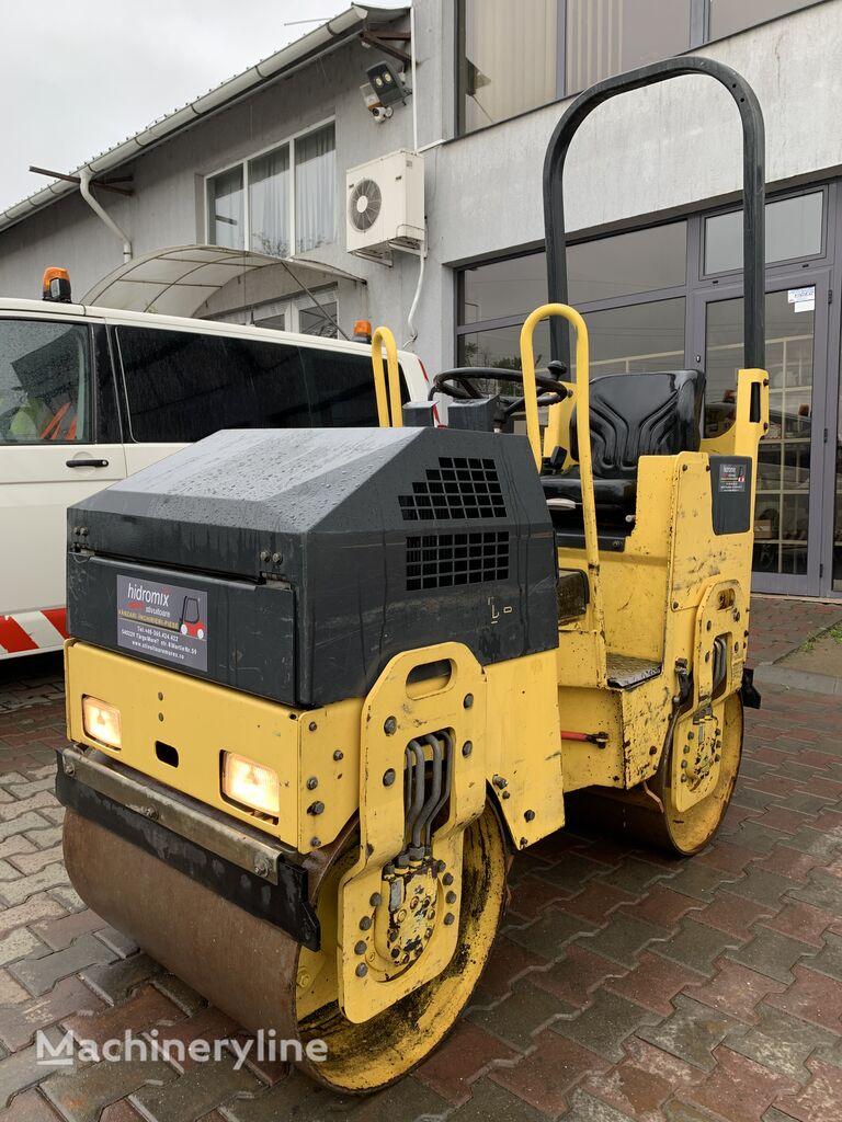 rouleau compresseur BOMAG BW80 AD-02
